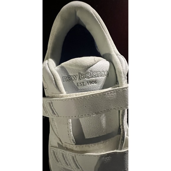 New Balance 928v2 Men's Walking All White Sneaker Size 9.5 Leather WW928HW2 - Picture 5 of 9